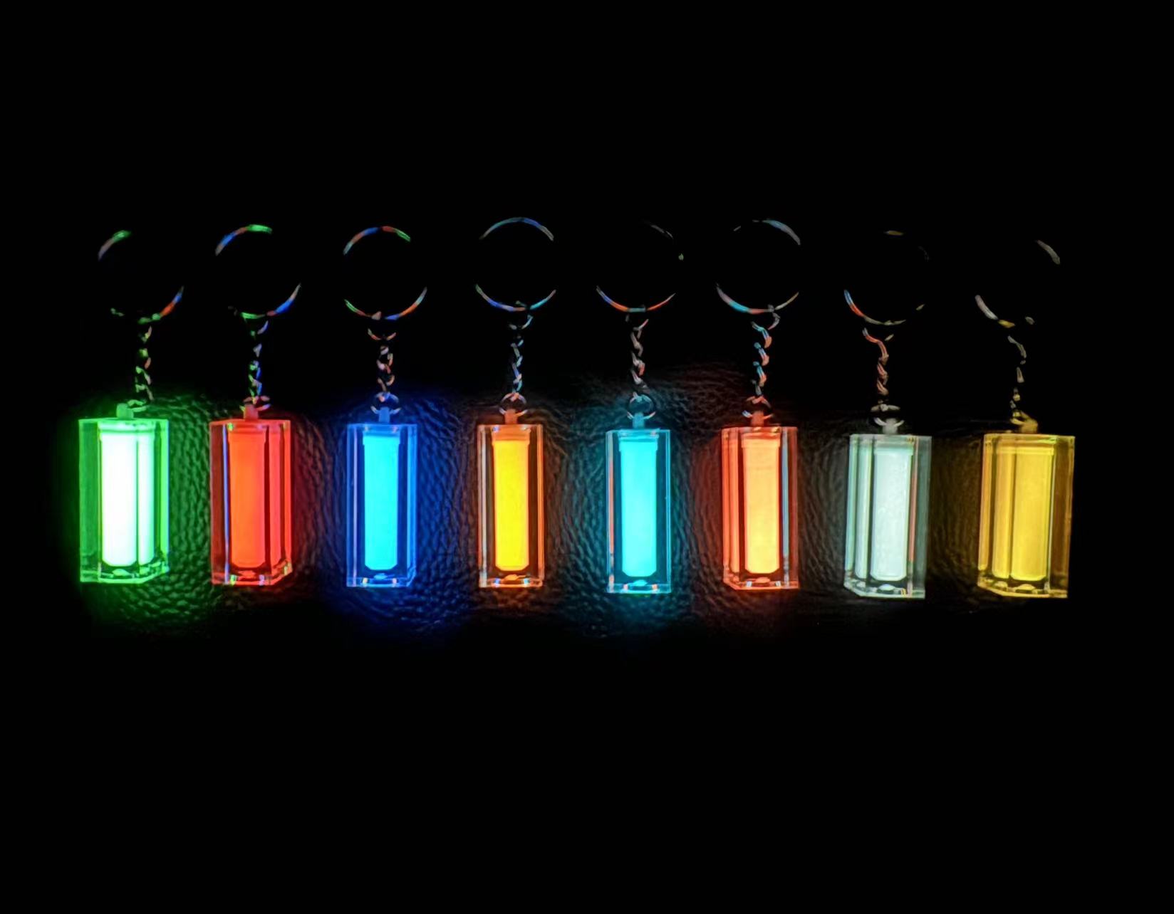 Nachtgloed Hanger, Sleutelzak  - Tritium Gas Tube recensie en prijs