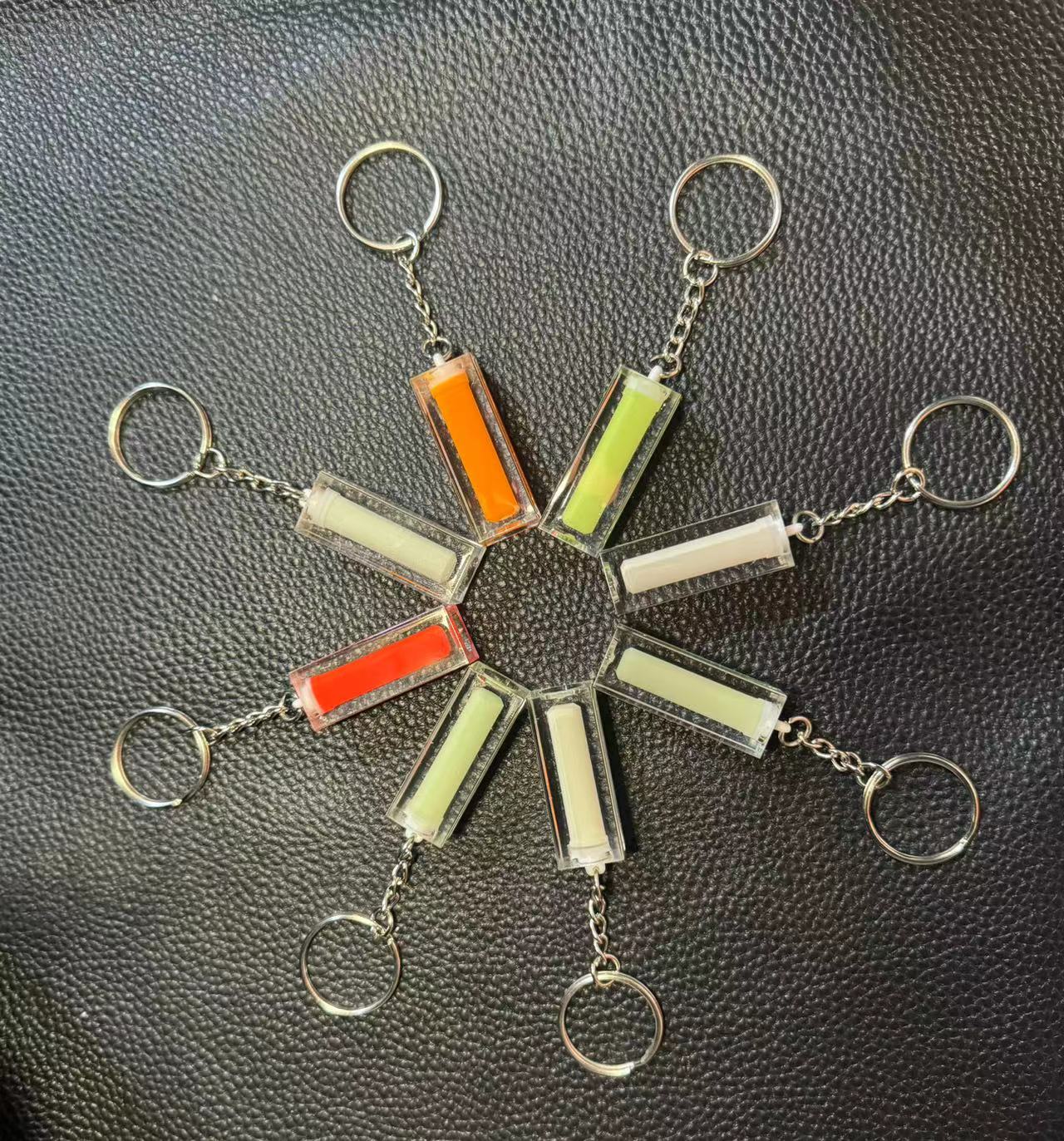 Nachtgloed Hanger, Sleutelzak  - Tritium Gas Tube recensie en prijs